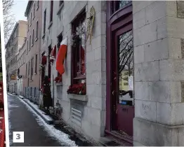  ??  ?? 1. Sapins, guirlandes, cadeaux, tout est en place au « Bar Miracle », où l’on célèbre la magie de Noël jusqu’à la fin du mois de décembre. 2. Toutes les tasses et les verres ont été changés au Café Maelstrom, question de faire vivre l’expérience de...