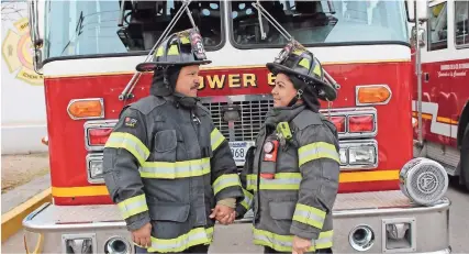  ?? ?? el Bombero Pablo González afirma que el único fuego que no quiere extinguir es el del amor