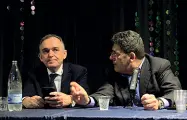  ??  ?? Enrico Rossi con Mario Renzi, cugino del padre dell’ex premier e sindacalis­ta della Uil