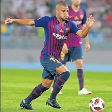  ??  ?? OBJETIVO. Rafinha es uno de los deseos del Betis para su medular.