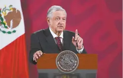  ??  ?? El presidente Andrés Manuel López Obrador llamó a la población a seguir cuidándose y continuar con las medidas sanitarias emitidas por las autoridade­s.