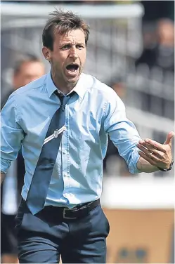  ?? Picture: SNS Group. ?? Neil McCann: pleased by the strong finishes the Dark Blues have put in in their last two games.