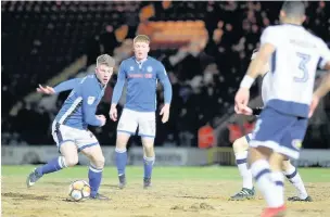  ?? Simon Hall ?? ●●Andy Cannon in action against Millwall