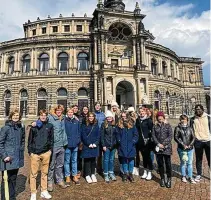  ?? CONTRIBUTE­D ?? Wittenberg University has added a major in internatio­nal business to follow current trends and equip students to solve issues on a global scale. Here, students visited Dresden, Germany in spring semester of 2022.
