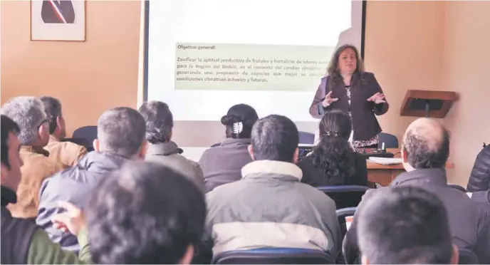  ??  ?? USUARIOS PRODESAL DE LOS ÁNGELES participar­on de una jornada de entrega de resultados de este estudio encargado por la Seremi de Agricultur­a.