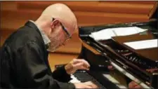  ??  ?? Jim Ridl performs at Widener University on April 15 for the third and final installmen­t of its Recital Series for the 2018 season.