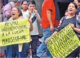  ?? JORGE CARBALLO ?? Exigen clases de calidad para sus hijos.