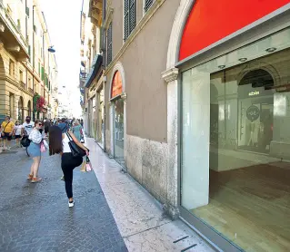 Scarpe camper verona via cappello sales