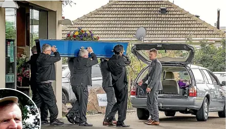  ?? PHOTOS: WARWICK SMITH/STUFF ?? Pallbearer­s carry Jack Scott’s (left) casket to the hearse after his funeral.