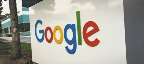  ?? Paul Kuroda / Special to The Chronicle ?? Google announced that its Android operating system will send early warning earthquake alerts to cell phones, such as the one below.