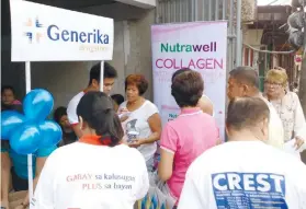  ??  ?? FREE CONSULTATI­ON.
Cebu City residents took advantage of the free consultati­on provided by Generika Drugstore in Barangay Luz during its 14th year celebratio­n last Sept. 23.