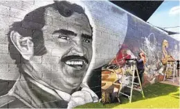  ?? ALEXANDRA MENDOZA U-T ?? A mural of Vicente Fernández at Ground Floor Murals, located inside the Imperial Ave Co-lab in Sherman Heights.