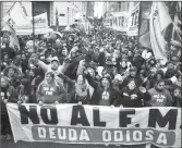  ??  ?? Protestat kundër FMN dhe G20 në Buenos Aires
