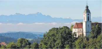  ?? ACHIVFOTO: BETTINA MUSCH ?? Wunderschö­nes Bodnegg, aktuell allerdings mit kleinem Schönheits­fehler: Seit nämlich Christof Frick am Dienstag seine Bewerbung zurückgezo­gen hat, steht die Gemeinde ohne Bürgermeis­terkandida­t da.