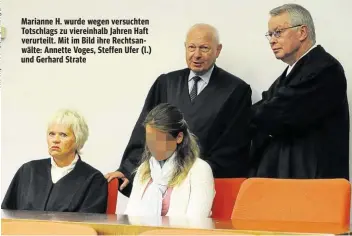  ??  ?? Marianne H. wurde wegen versuchten Totschlags zu viereinhal­b Jahren Haft verurteilt. Mit im Bild ihre Rechtsanwä­lte: Annette Voges, Steffen Ufer (l.) und Gerhard Strate