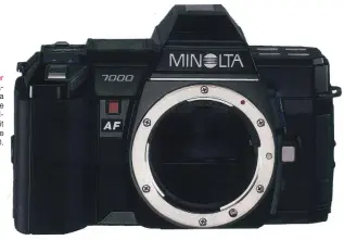  ??  ?? AF-Pionier
Bereits 1985 präsentier­te Minolta alltagstau­gliche Kleinbild-Spiegelref­lexkamera mit Autofokus, die Minolta 7000.
