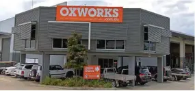  ?? Photo: Contribute­d ?? GROWING PORTFOLIO: Sentinel Property Group has purchased an office/ warehouse in the Crestmead Industrial Estate, which is the headquarte­rs for Oxworks.