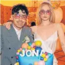  ?? PHOTO: FACEBOOK ?? Joe Jonas and Sophie Turner