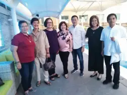  ??  ?? VIOLY Escandor with Thelma Derla, Elizabeth Z. Duterte and guests