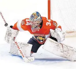  ?? JIM RASSOL/STAFF FILE PHOTO ?? The Panthers had a five-game winning streak in December thanks to the hot goaltendin­g of James Reimer.