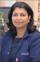  ??  ?? Dr Vuyo Mavumengwa­na and Professor Shivani Bhardwaj Mishra are both local experts in the field of nanotechno­logy.