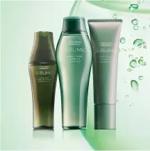  ??  ?? If you have a dandruff scalp, use Sublimic Fuente Forte Clarity Beauty Spa; for an oily scalp, try Fuente Forte Purifying Oily Scalp Shampoo with Fuente Forte Scalp Treatment.