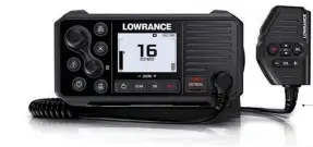  ?? ?? La nuova radio VHF marina come il VHF Link-9 di Lowrance costa 572,18 euro. Con PagoDIL è tua in 3 rate da 190,73 euro.