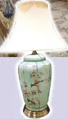  ??  ?? A Chinoiseri­e porcelain vase lamp