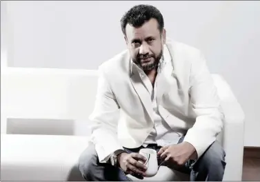  ??  ?? Anubhav Sinha. (Below) Still from film, Tum Bin II.