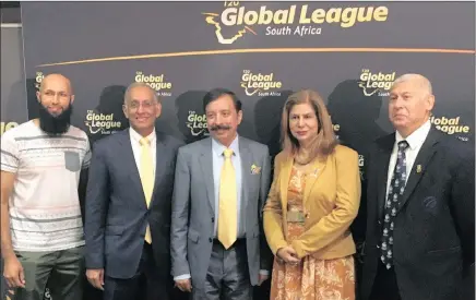  ??  ?? LET THE GOOD TIMES ROLL: Introducin­g the Durban Qalandars to the media yesterday are, from left, marquee player Hashim Amla, Cricket South Africa CEO Haroon Lorgat, owner of the Durban Qalanders Fawad Rana, eThekwini Deputy Mayor Fawzia Peer and KZNCU...