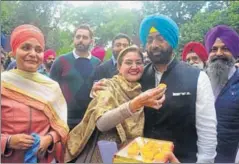  ?? HT FILE ?? Sukhpal Singh Khaira with his wife at the launch of Punjabi Ekta Party in Chandigarh.