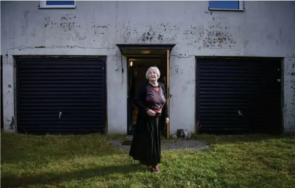  ?? Bild: JONATAN BYLARS ?? FYLLER JÄMNT. Leila Bistroff fyller 80 år och berättar om sin livshistor­ia i dagens HN.