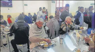  ?? HT PHOTO ?? Currently, there are six such canteens in Haryana. The first one was opened at Karnal’s grain market on December 29 last year.