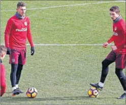  ??  ?? NOVEDAD. Lucas ya se entrenó ayer junto al resto de sus compañeros.