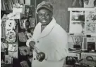  ?? DON NIX ?? Rufus Thomas at the Satellite Records shop.