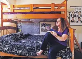  ?? Francine Orr Los Angeles Times ?? JANICE GREENBERG sits in her missing daughter’s bedroom. “She’s an amazing child. She’s my daughter. And I want her back home,” Greenberg says.