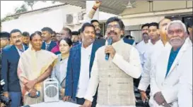  ?? ?? Jharkhand chief minister Hemant Soren addresses the media in Ranchi on Thursday.