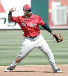  ?? AP ?? Rafael Devers con su actuación elevó su promedio .400.