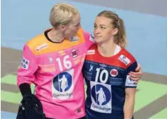  ?? FOTO: NTB SCANPIX ?? Katrine Lunde (t.v.), Stine Bredal Oftedal og resten av det norske laget behøver et mirakel for å komme seg til Em-semifinale.