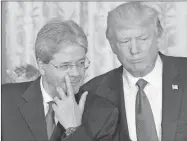  ??  ?? El presidente Donald Trump y el primer ministro de Italia, Paolo Gentiloni, posan al término de una rueda de prensa conjunta ayer