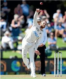  ?? GETTY IMAGES. ?? A rare sight, Kane Williamson bowling for the Black Caps against Pakistan and he fittingly took the final wicket of the match with his little used off-spinners.