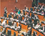  ??  ?? El Senado de la República aprobó el jueves pasado la ratificaci­ón del Convenio 98 de la OIT, sobre la libertad sindical.