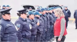  ?? ?? ▮
Invita alcaldesa a jóvenes a pertenecer al cuerpo de Seguridad Pública.