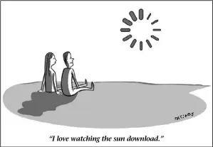  ??  ?? “I love watching the sun download.”