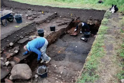  ??  ?? Above: Getting beneath the surface during the May 2019 excavation­s at Aldborough