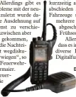  ?? Foto: Matthias Becker ?? Die digitalen Funkgeräte halten jetzt auch Einzug bei den Rettungsdi­ensten in der Region Augsburg.