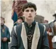  ?? Foto: dpa ?? Timothée Chalamet als Henry V. in „The King“.