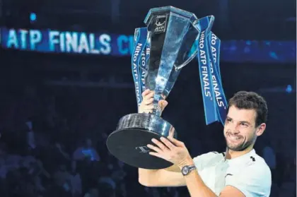  ?? AFP ?? Grigor Dimitrov llegó al torneo como el número seis del mundo, pero su triunfo lo catapultó. En la final, derrotó 7-5, 6-4, 6-3 al francés David Goffin, quien llegaba con recientes triunfos sobre Nadal y Federer .