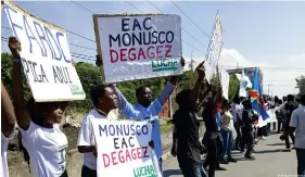  ?? ?? Pour un retrait que l'Onu et Kinshasa disent vouloir "ordonné, responsabl­e et durable", un "plan de désengagem­ent" en trois phases a été adopté
Image : Benjamin Kasembe/DW