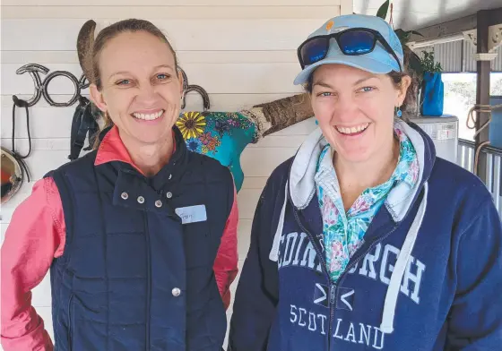  ??  ?? Graziers Fran Lyons and Anita Mcnamara at the Christine Jones soil workshop which was hosted by the Lyons’ family at Basalt River Station.